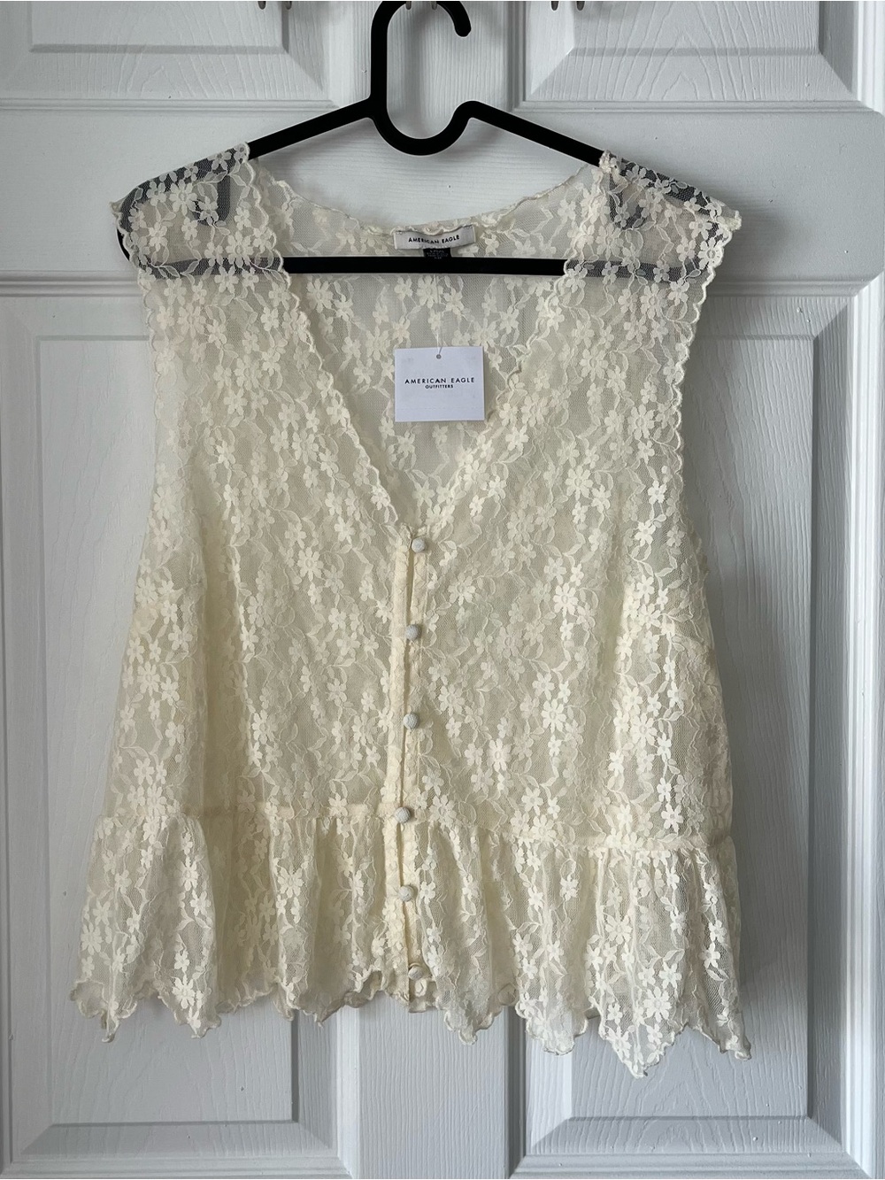 NWT Women's American Eagle Lace Sleeveless Vest size Large
